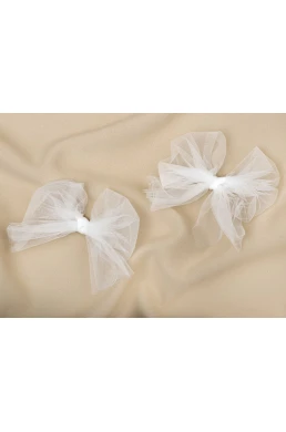 Back shoe clip with a bow