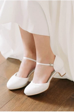 Svadobné topánky s nízkom podpätkom Berta.